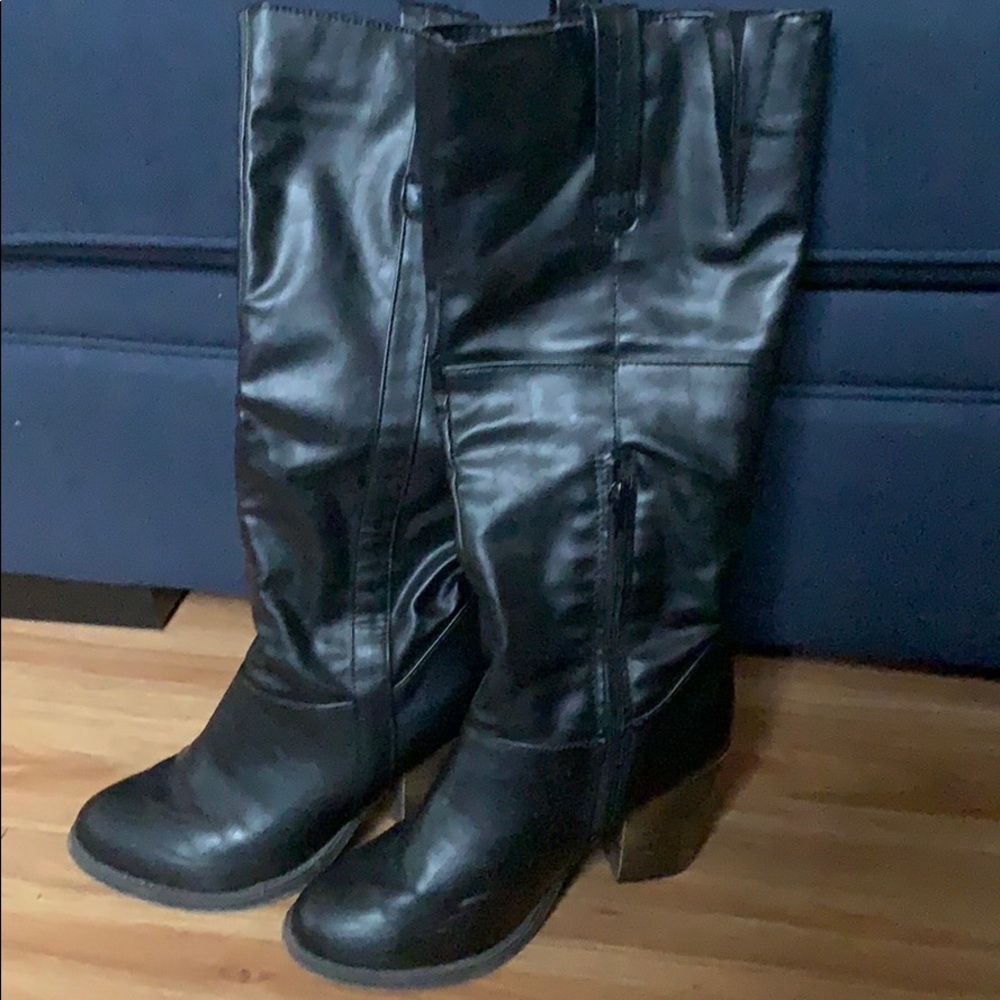 SM New York Heeled Boots